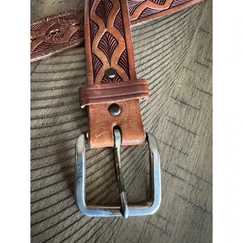 Vintage‎ USA Tooled Leather Belt Size 34/36 | Western Mfg Buckle Boho Workwear